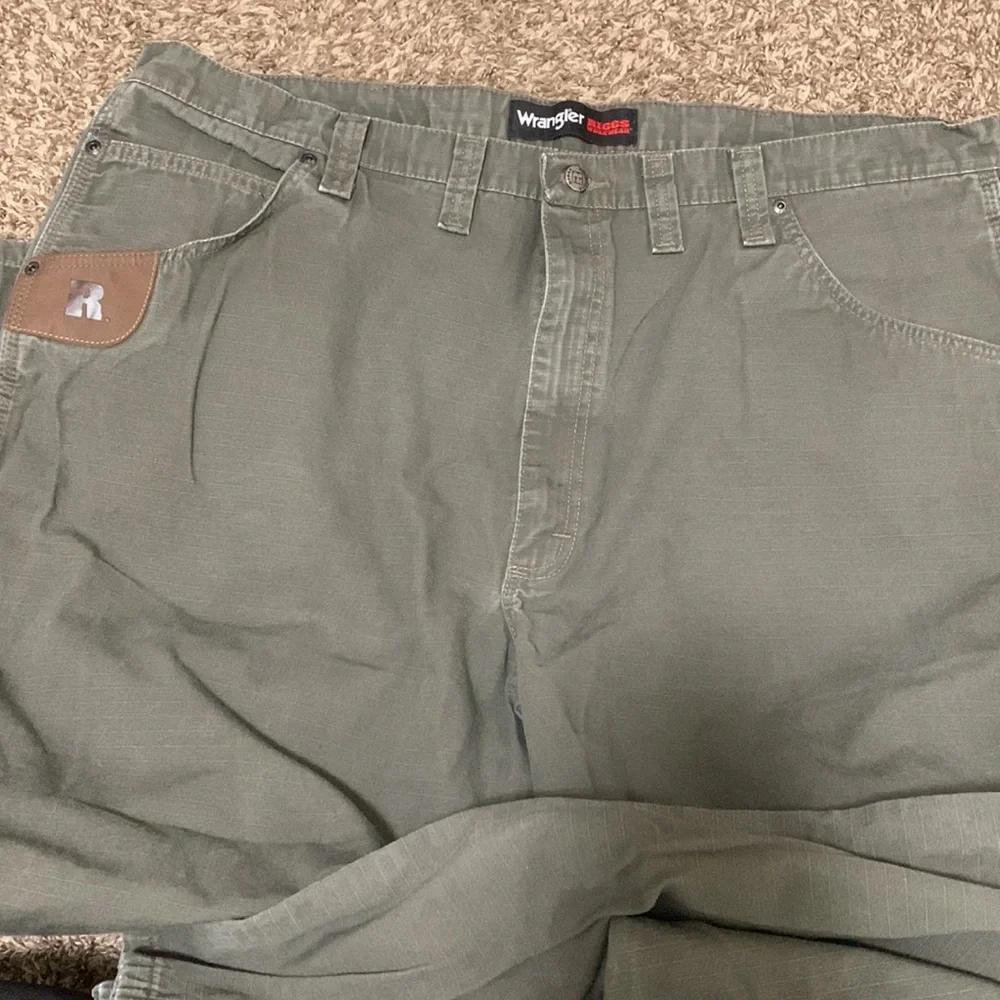 Wrangler Riggs Workwear men cargo pants size 44 x 30 - Picture 3 of 8